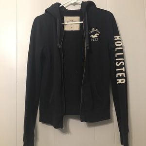 Hollistee Navy Blue Sweatshirt